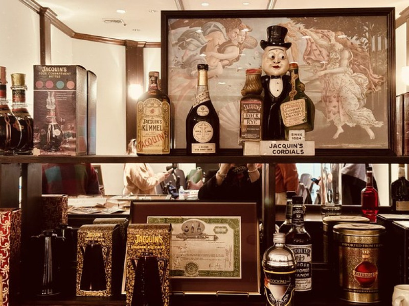 jacquin distillery photo