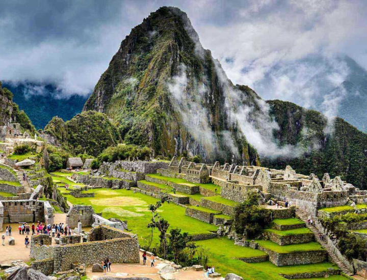 Attribution: Machu Picchu by Christian Morales Callo, via Wikimedia Commons. Licensed under CC BY-SA 4.0